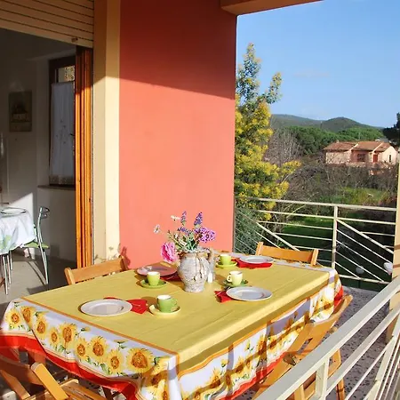 Mare - Terrazza, Giardino Attrezzato E Area Parcheggio * مارينا دي كامبو