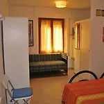 Lejlighed Mare - Terrazza, Giardino Attrezzato E Area Parcheggio *