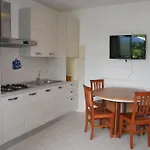 Mare - Terrazza, Giardino Attrezzato E Area Parcheggio Lejlighed *