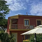 Mare - Terrazza, Giardino Attrezzato E Area Parcheggio Lejlighed
