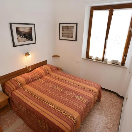 Mare - Terrazza, Giardino Attrezzato E Area Parcheggio アパート *