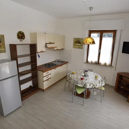 아파트 Mare - Terrazza, Giardino Attrezzato E Area Parcheggio *