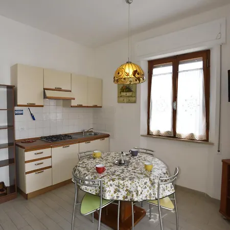 公寓 Mare - Terrazza, Giardino Attrezzato E Area Parcheggio