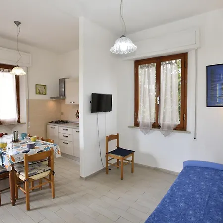 公寓 Mare - Terrazza, Giardino Attrezzato E Area Parcheggio