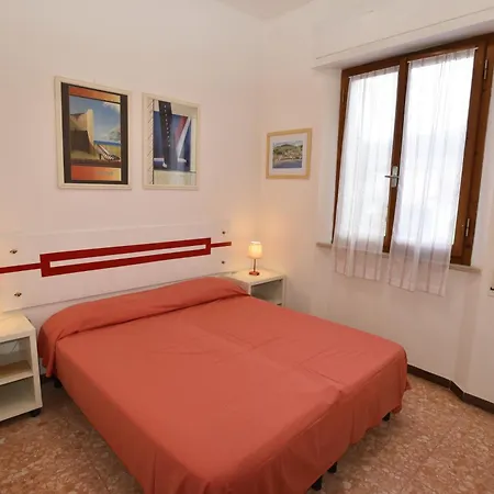 Mare - Terrazza, Giardino Attrezzato E Area Parcheggio 아파트 마리나디캄포