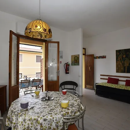 Mare - Terrazza, Giardino Attrezzato E Area Parcheggio アパート *