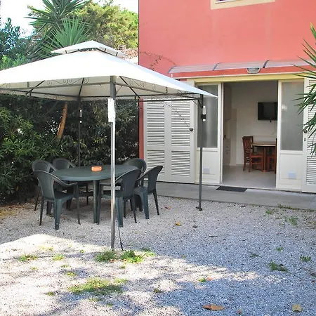 Mare - Terrazza, Giardino Attrezzato E Area Parcheggio * 마리나디캄포