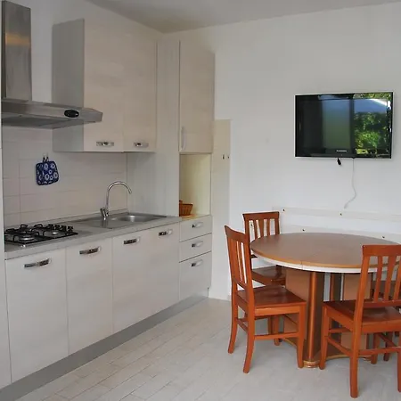 Mare Apartment *