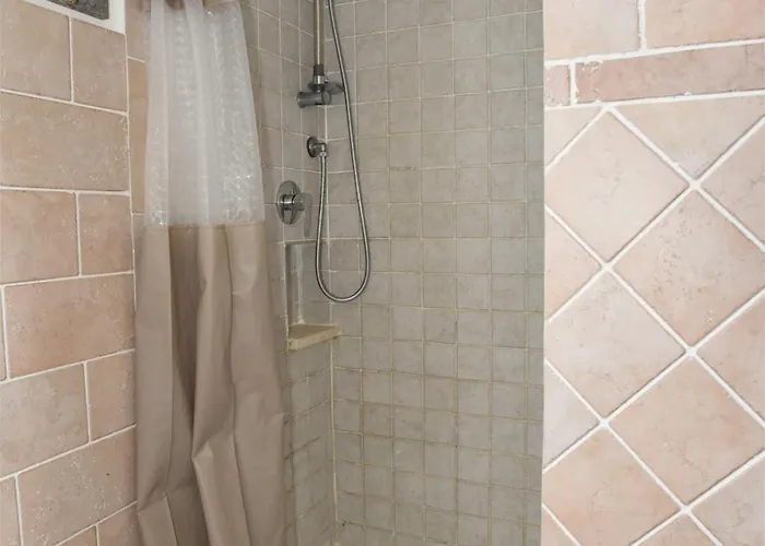 Mare - Terrazza, Giardino Attrezzato E Area Parcheggio 坎普码港