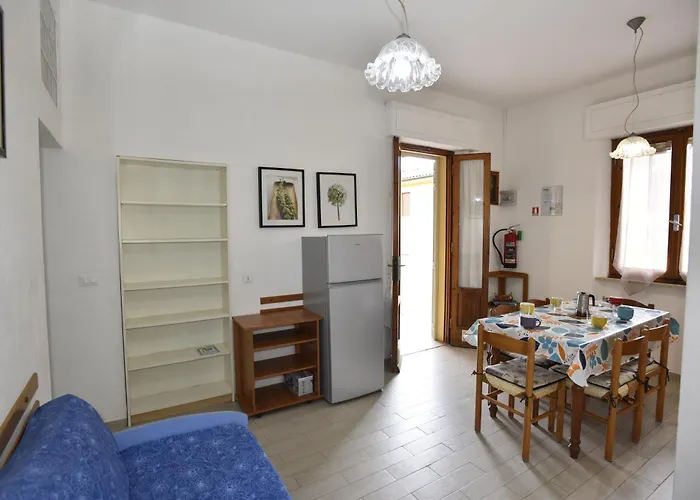 Apartamento Mare - Terrazza, Giardino Attrezzato E Area Parcheggio Marina di Campo