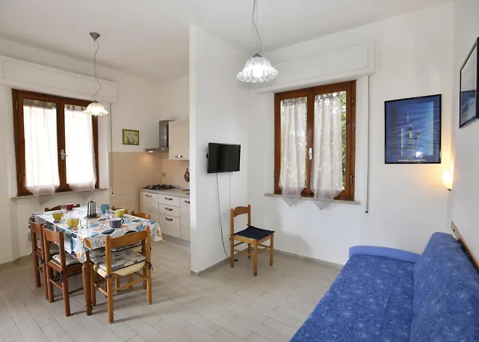 Apartamento Mare - Terrazza, Giardino Attrezzato E Area Parcheggio