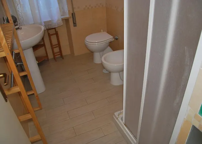 Apartamento Mare - Terrazza, Giardino Attrezzato E Area Parcheggio